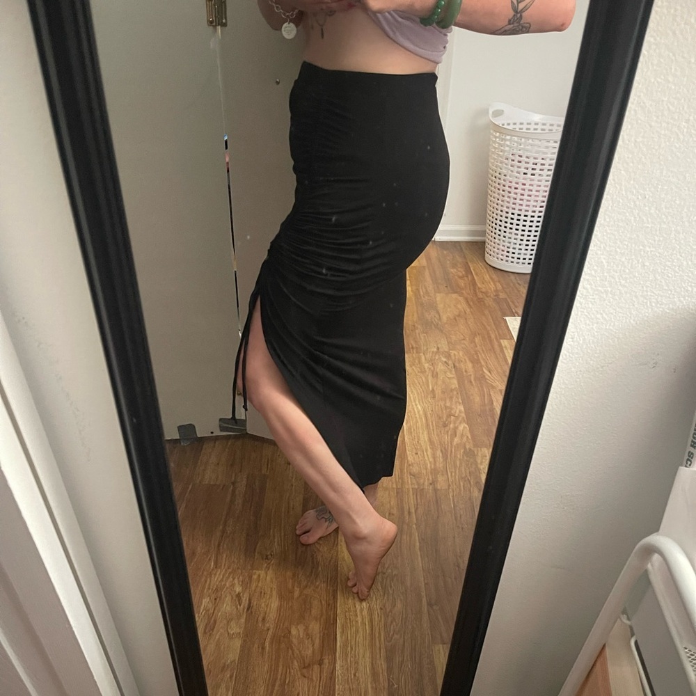 Midi Tube Skirt - Picture 6 of 7